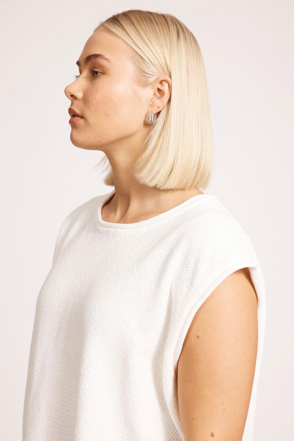 ARTEMIS SLEEVELESS KNIT TOP - WHITE by eb&ive