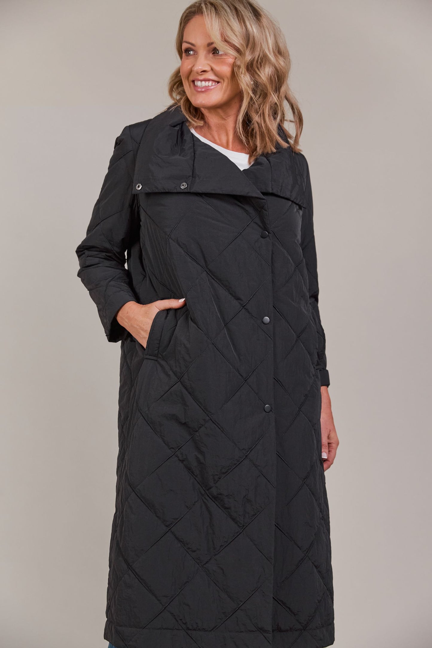 Argo Coat - Black by eb&ive