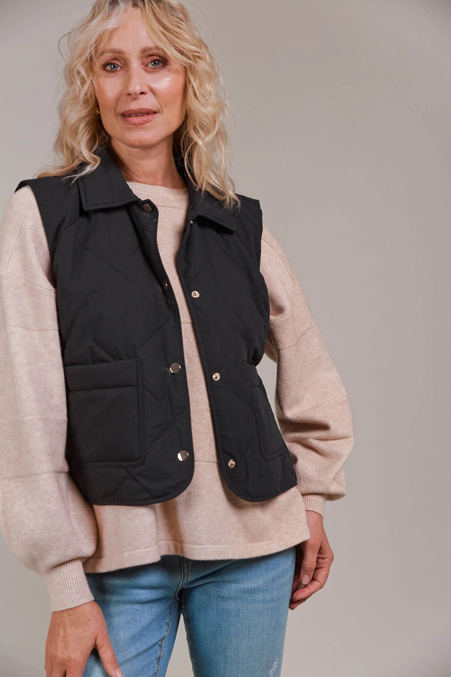 Argo Crop Vest - 2 Colours by eb&ive