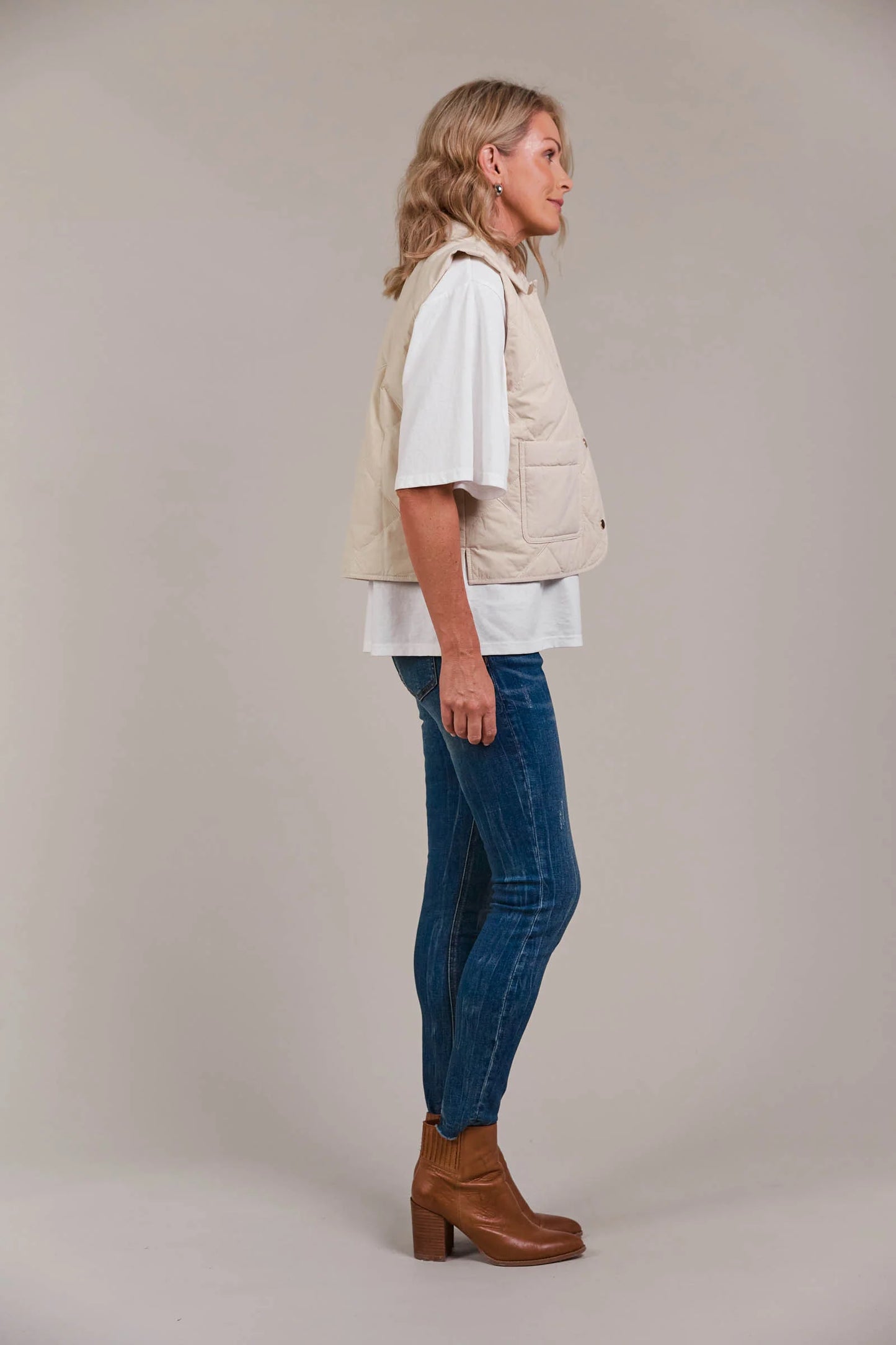 Argo Crop Vest - 2 Colours by eb&ive