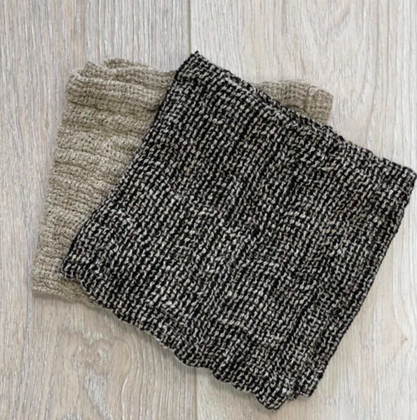 Rustic Linen Mesh Wash Cloth - Natural or Black