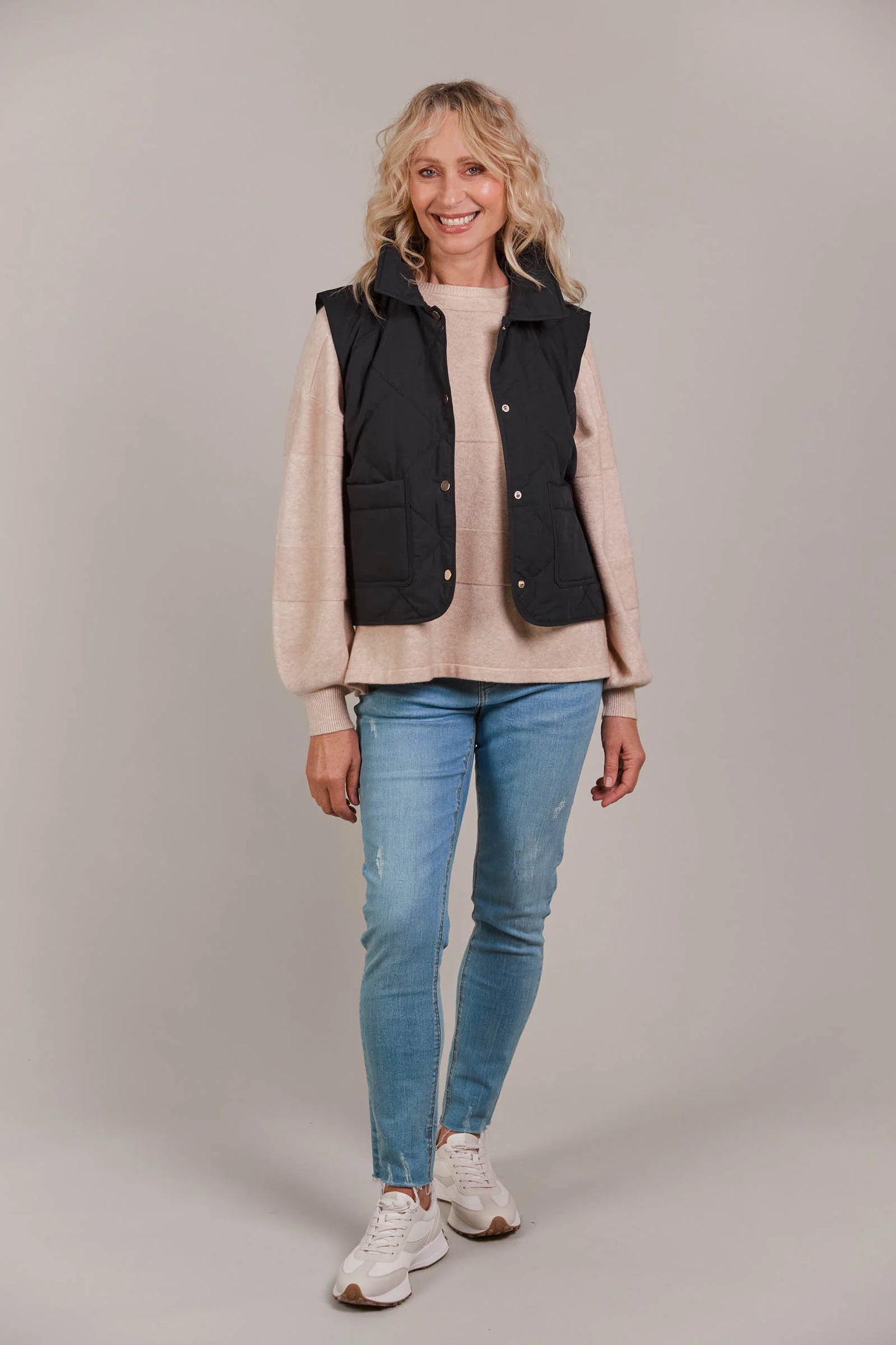Argo Crop Vest - 2 Colours by eb&ive