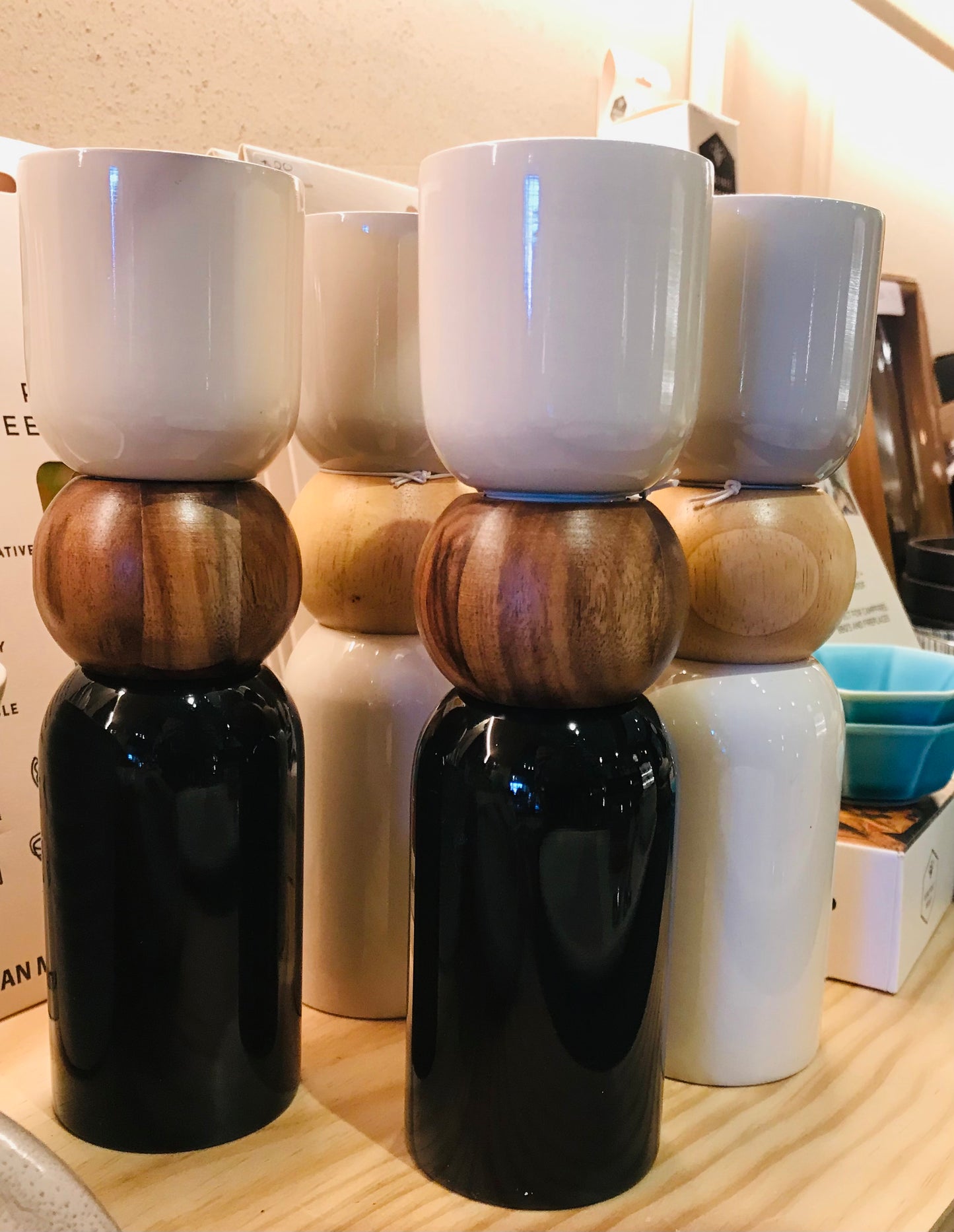 Pisces Wood S&P Grinder - 2 colours