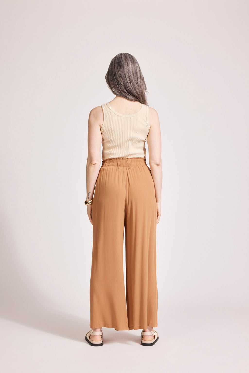 ALEGRIA PALAZZO PANT - CARAMEL by eb&ive