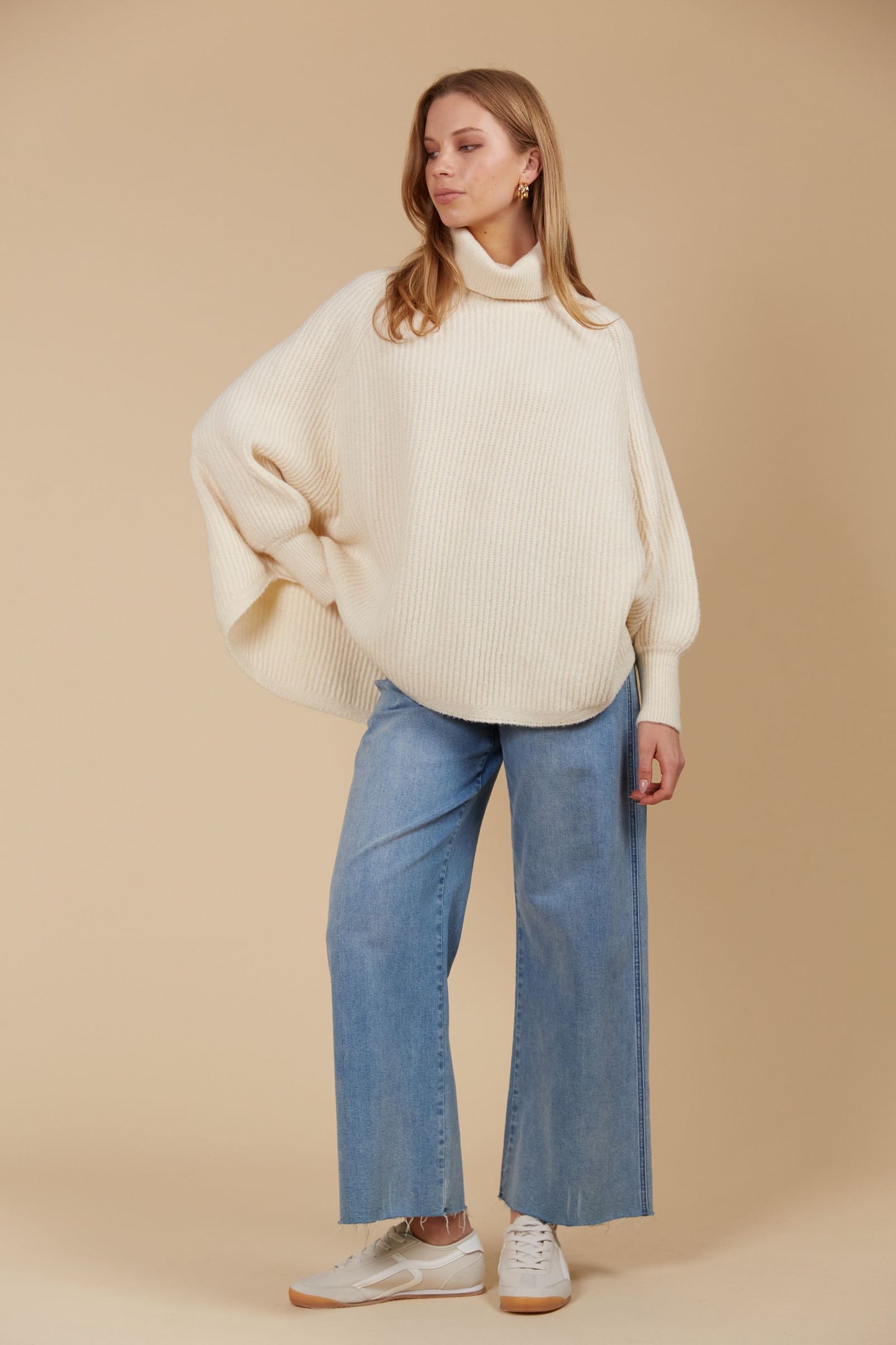 Miri Poncho - 3 Colours by IsleOfMine