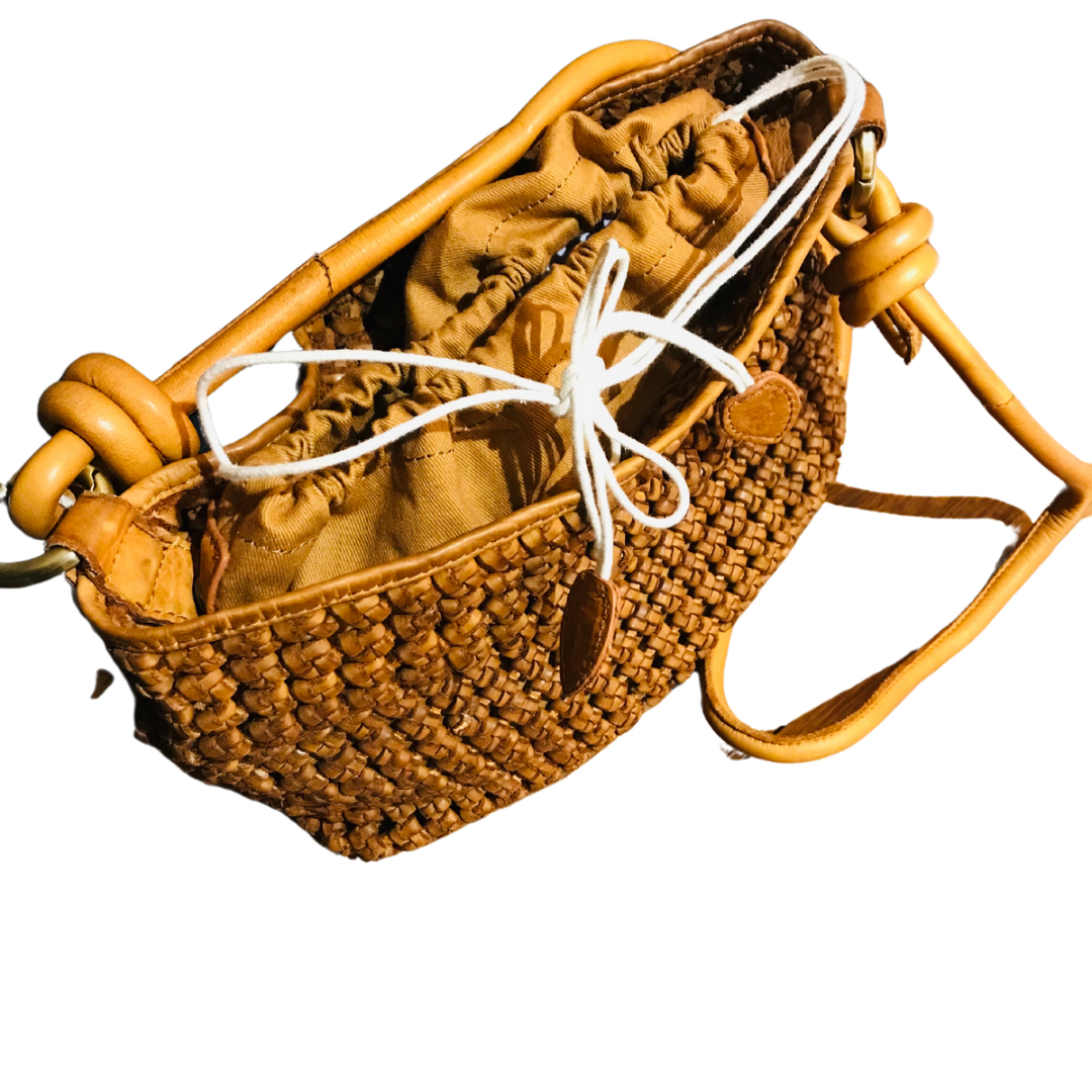 Rugged Hide Tallow Bag-Tan