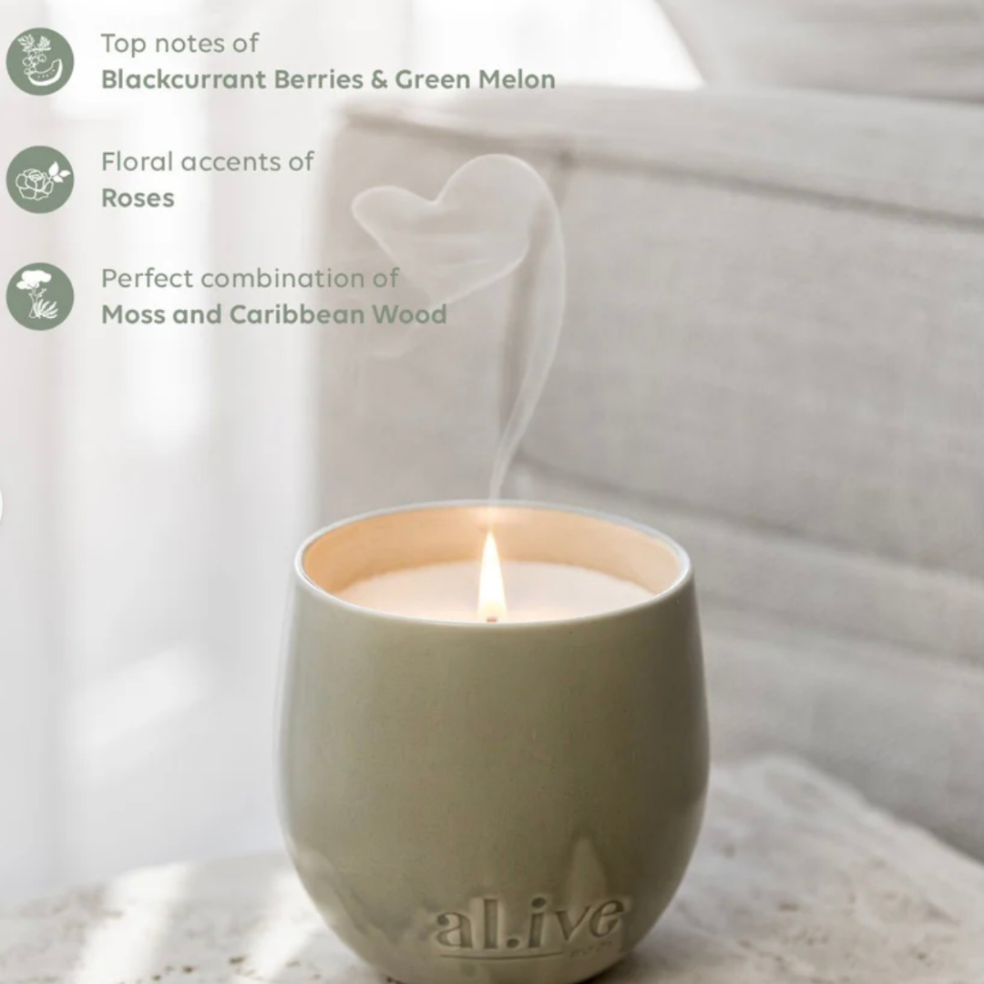 Alive Body Blackcurrant & Caribbean Wood Soy Candle