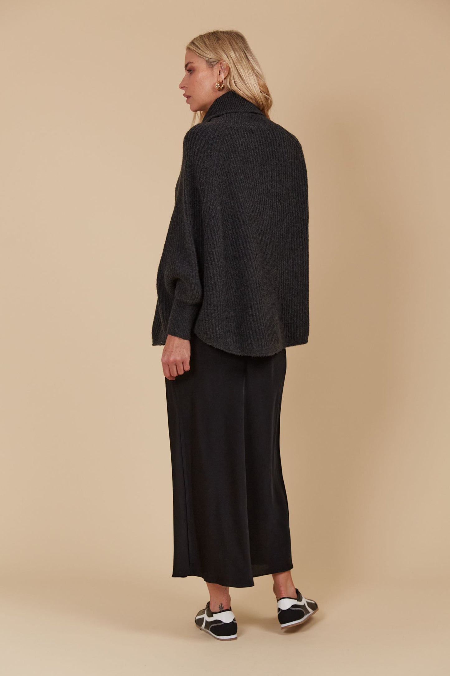 Miri Poncho - 3 Colours by IsleOfMine