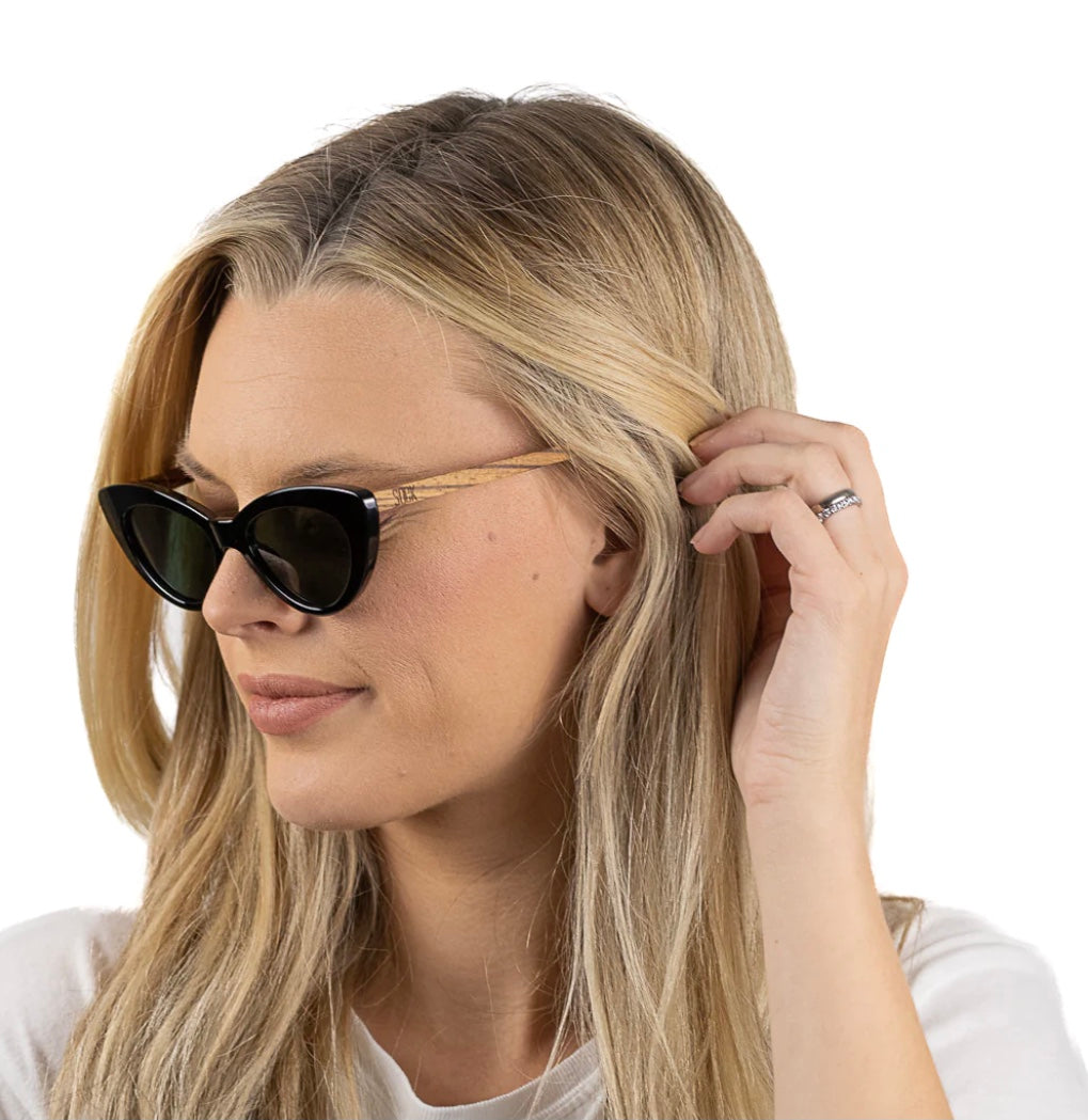 Savannah Midnight Sunglasses by Soek