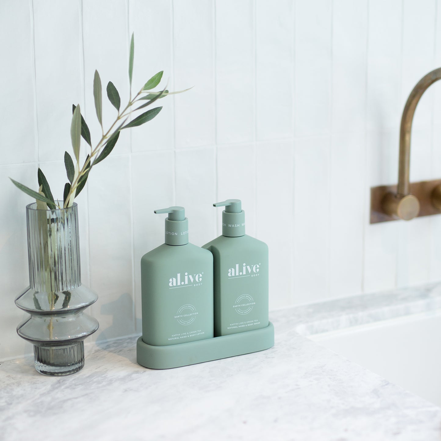 Alive Body Wash & Lotion Duo + Tray - Kaffir Lime & Green Tea