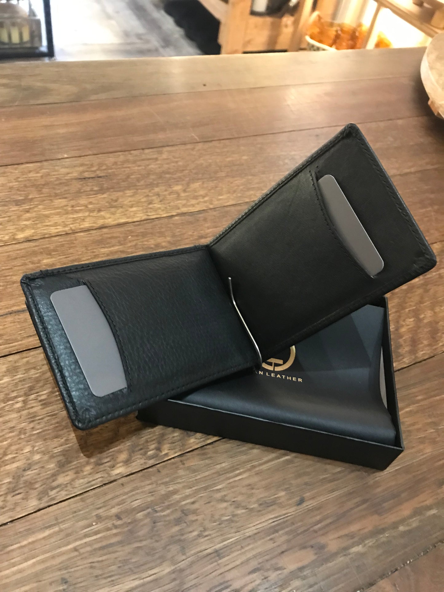 Clip Wallet by Rugged Hide available in Black or Brown