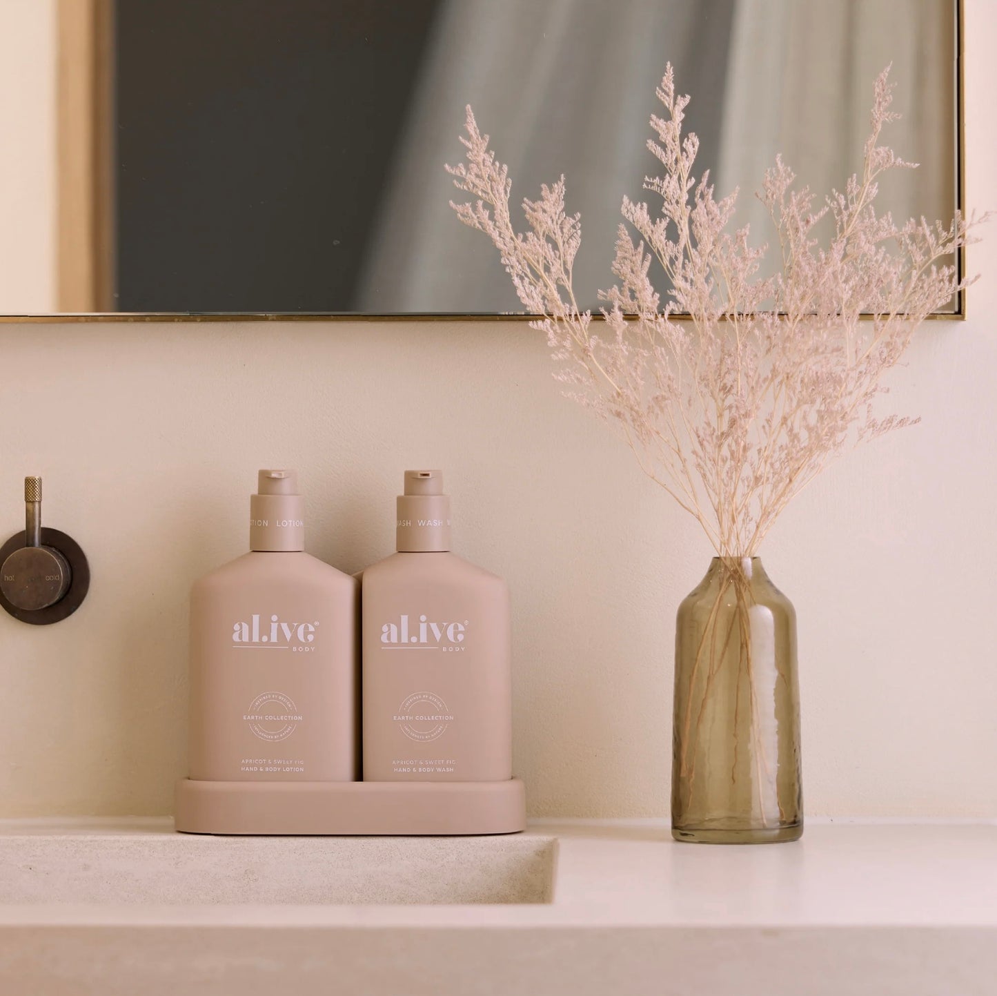 Alive Body Wash & Lotion Duo + Tray - Apricot & Sweet Fig