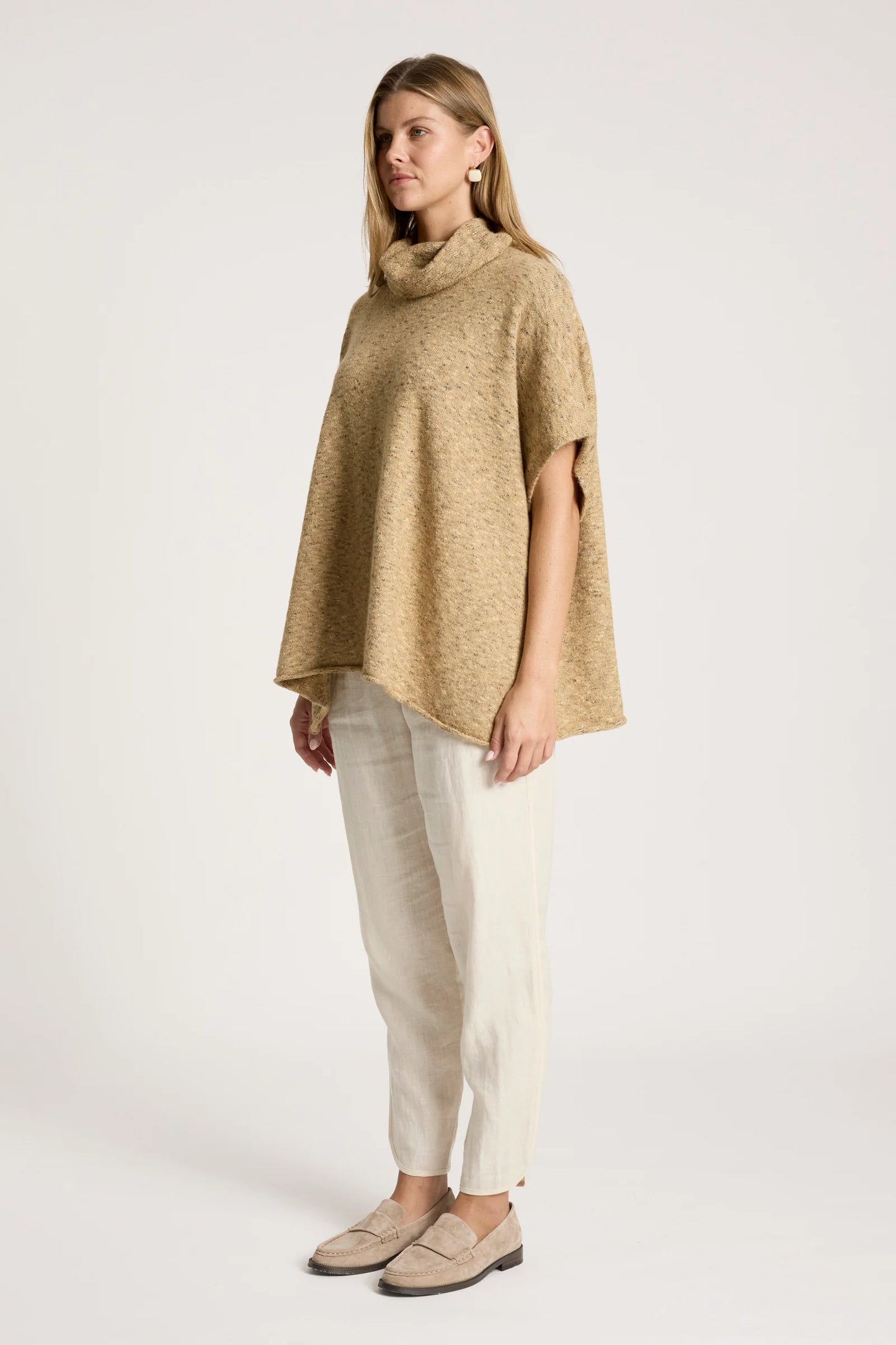 ZARDA PONCHO - MOCHA by Eb&ive