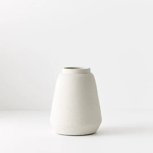 Kata Vase