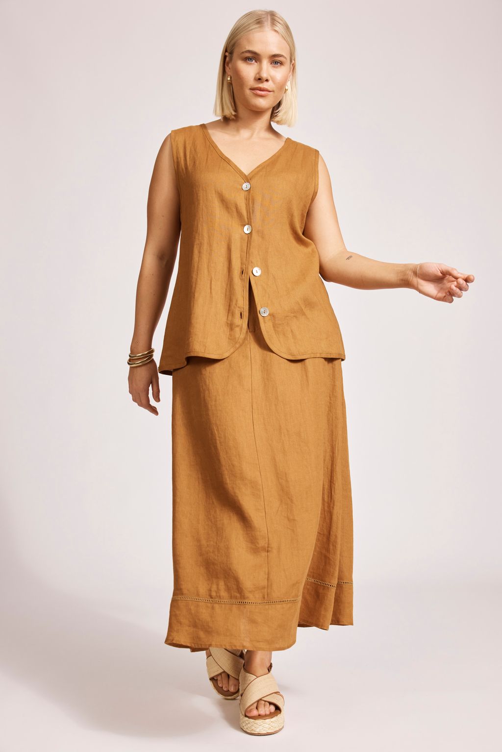 MIRAMAR VEST - CARAMEL by eb&ive