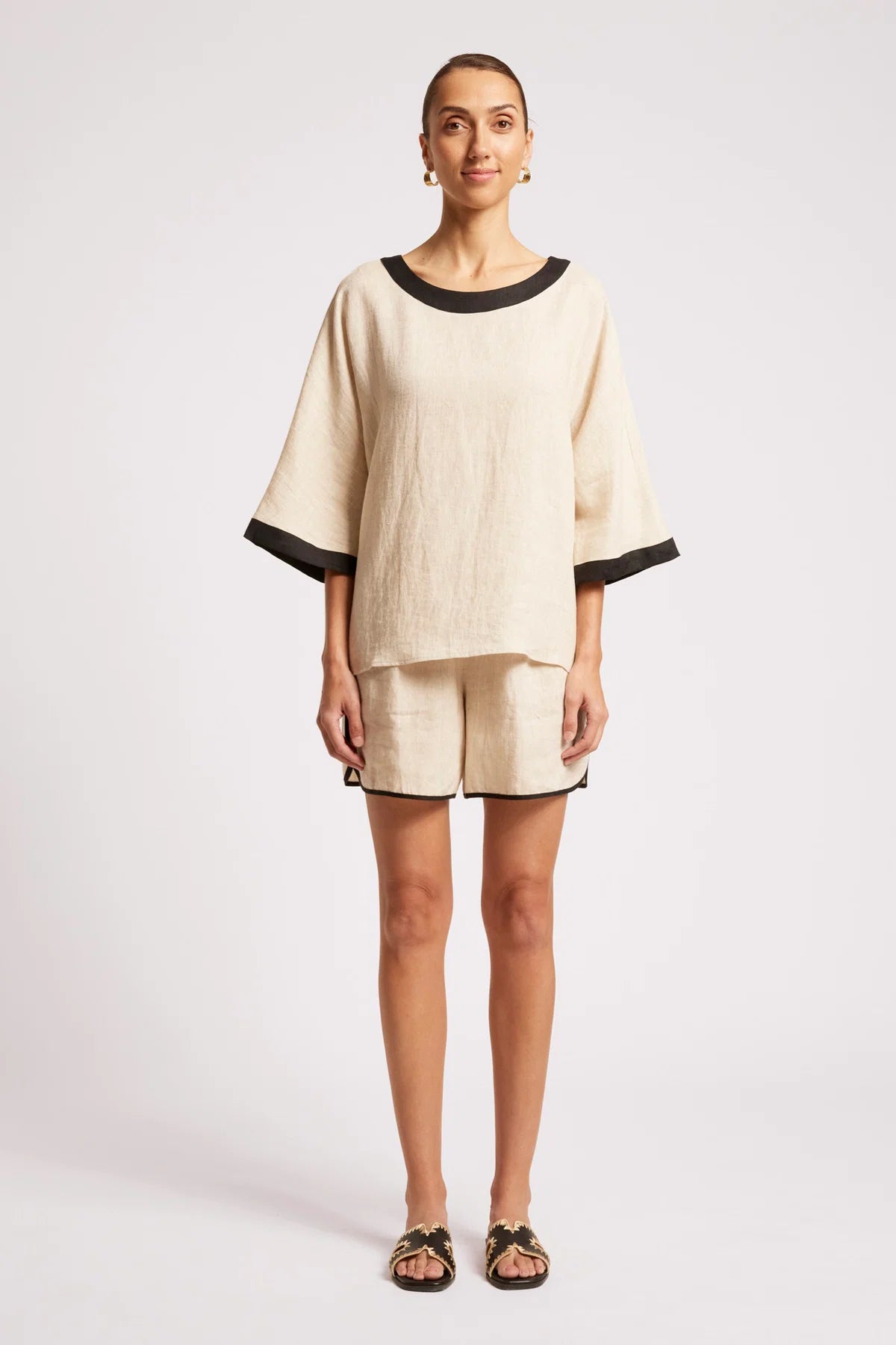 MARIS RELAXED SPLICE TOP - TUSK / BLACK by Eb&ive