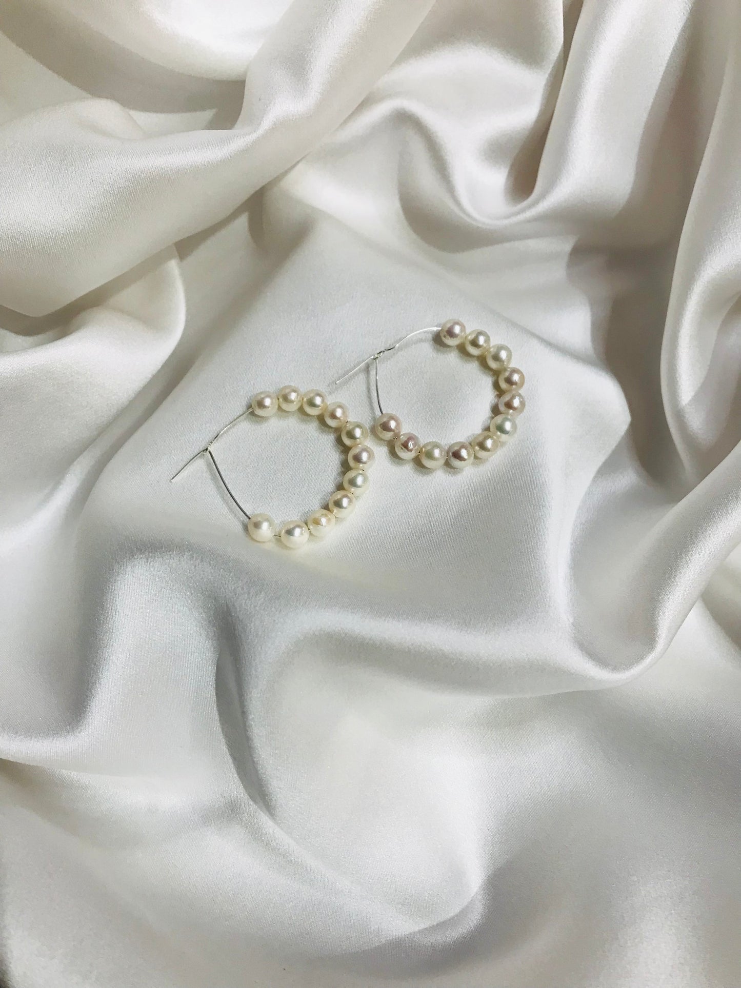 3cm Freshwater Pearl Hoop Earrings by Melanie Woods