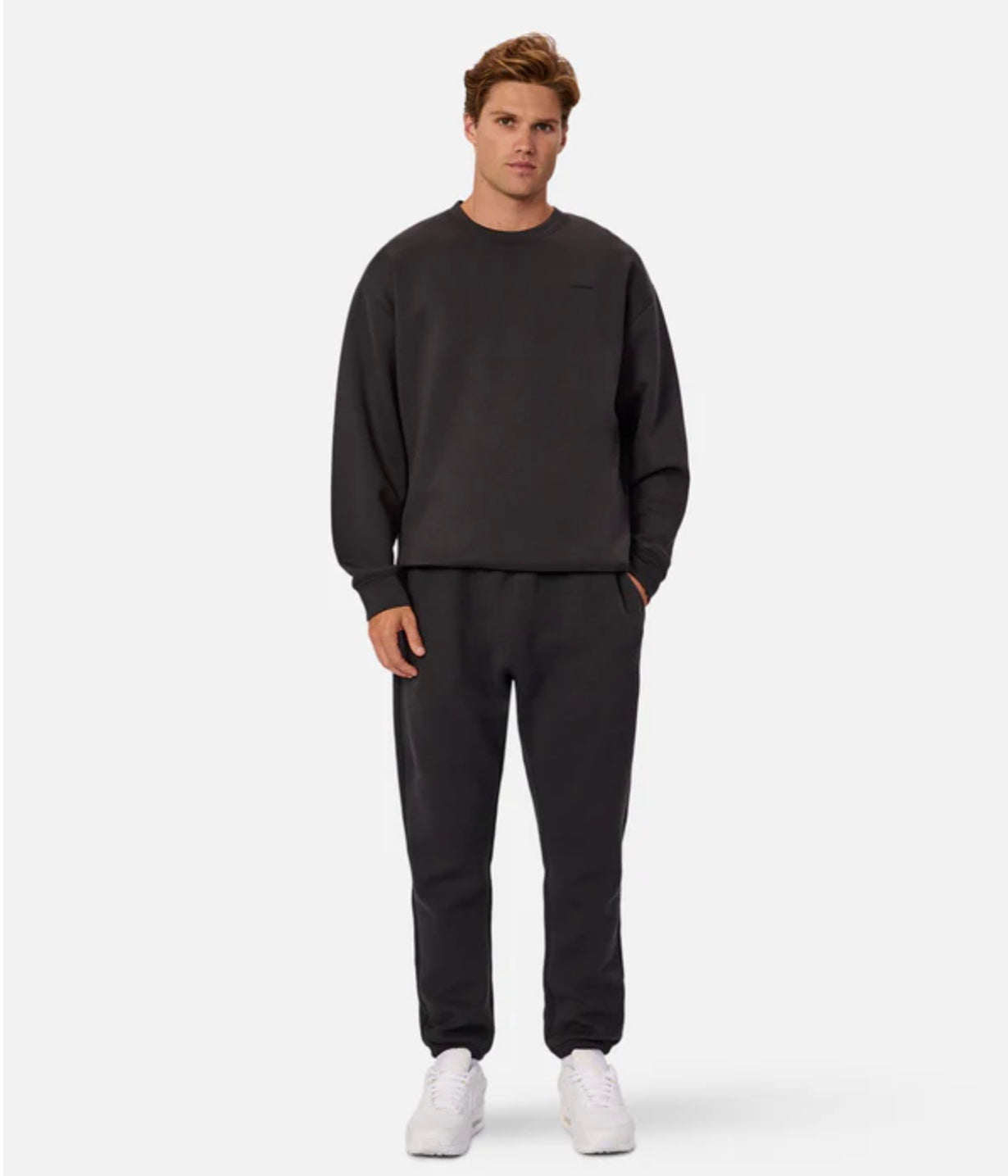 The Tech Del Sur Trackpant - Obsidian
