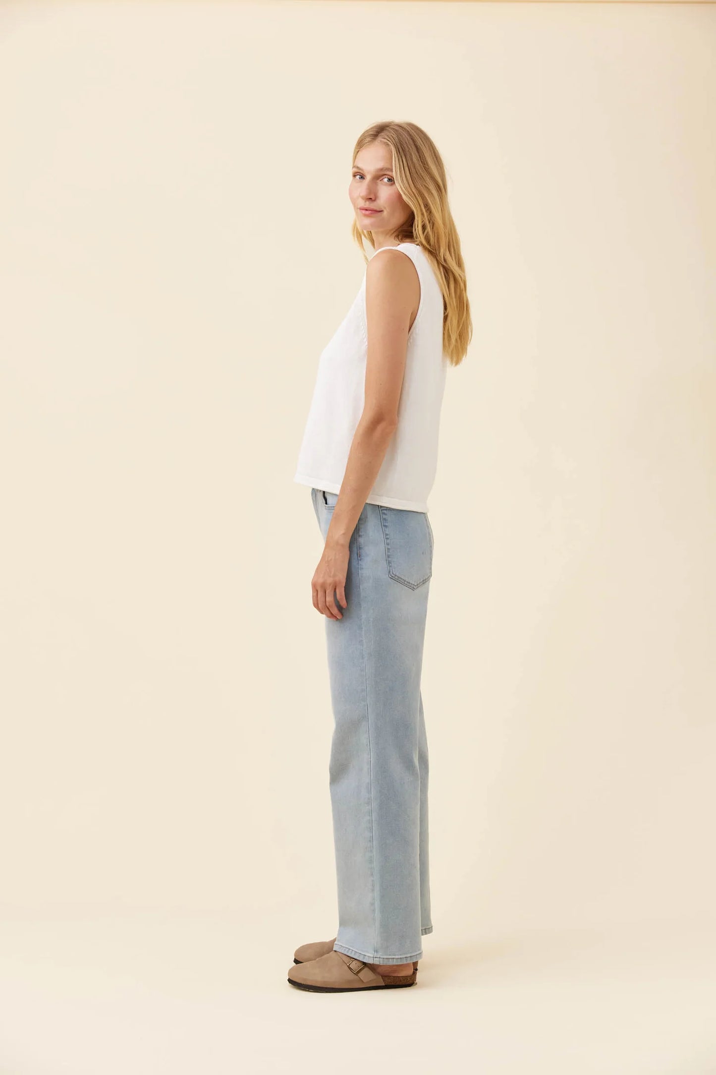 Haser Tank - White by isle of mine