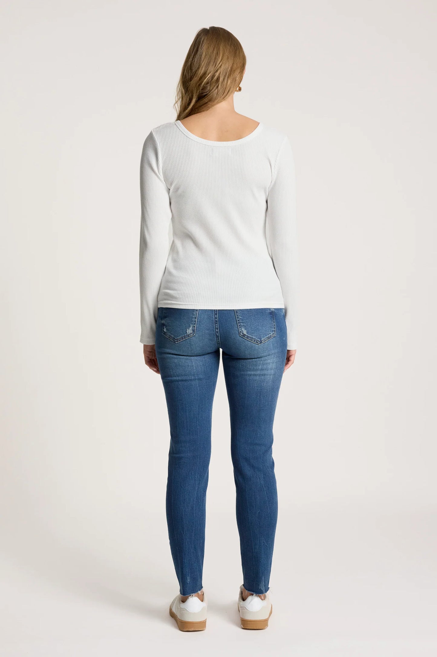 PLAGE LONG SLEEVE TSHIRT - WHITE by Eb&ive