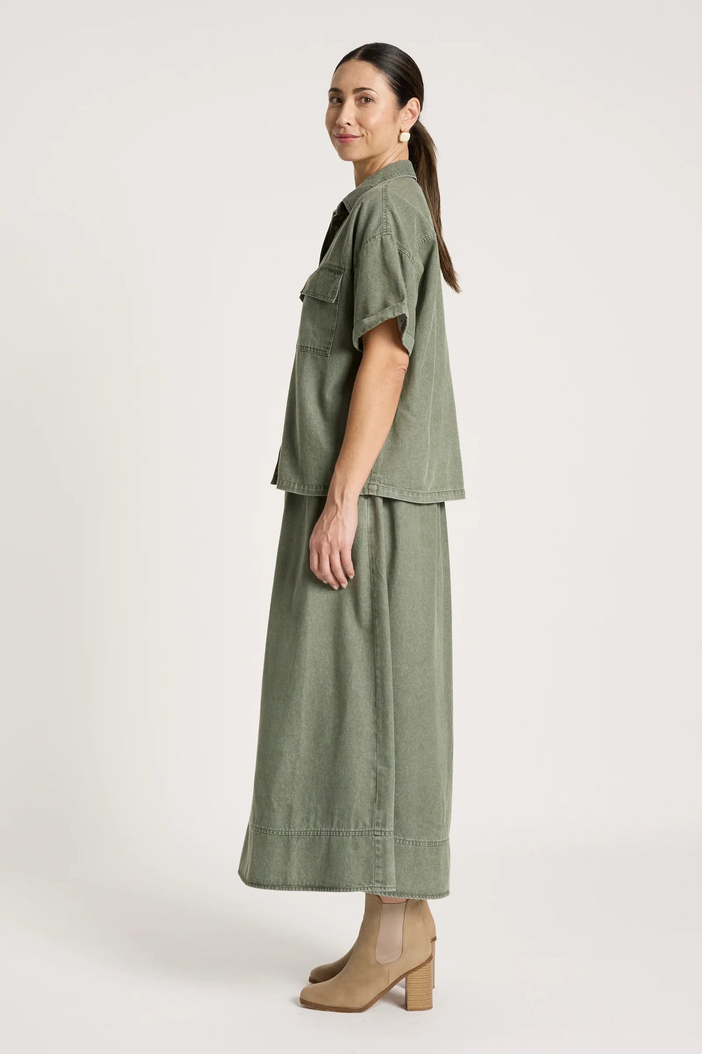 BODHI DENIM SHIRT - OLIVE by Eb&ive