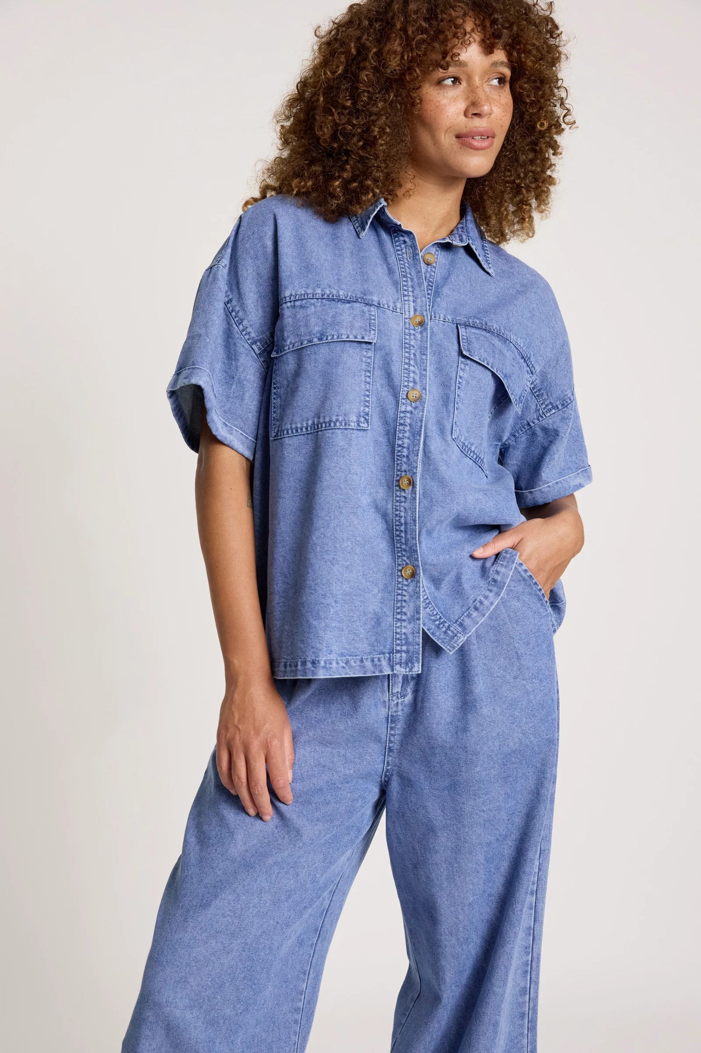 BODHI DENIM SHIRT - DENIM by Eb&ive