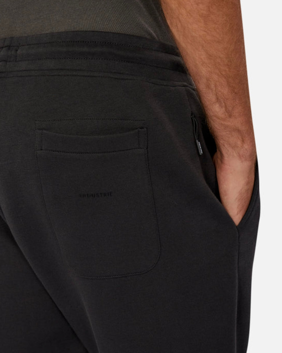 The Tech Del Sur Trackpant - Obsidian