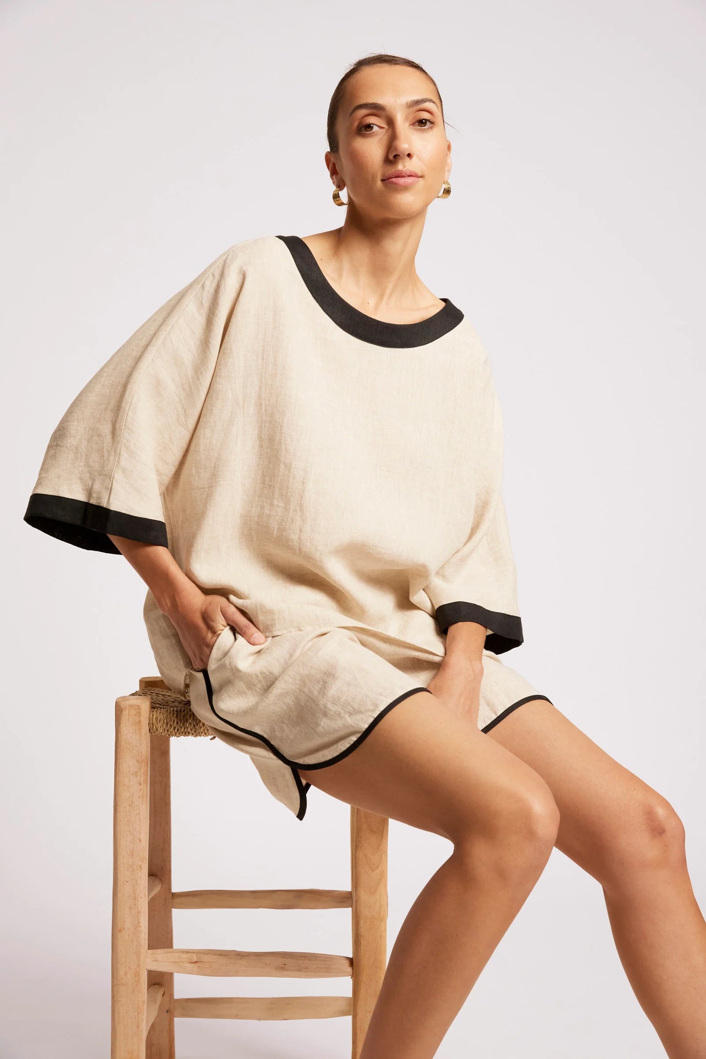 MARIS RELAXED SPLICE TOP - TUSK / BLACK by Eb&ive