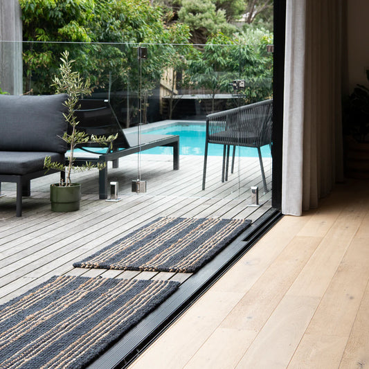 Jones Stripe Mat by Zebra Home