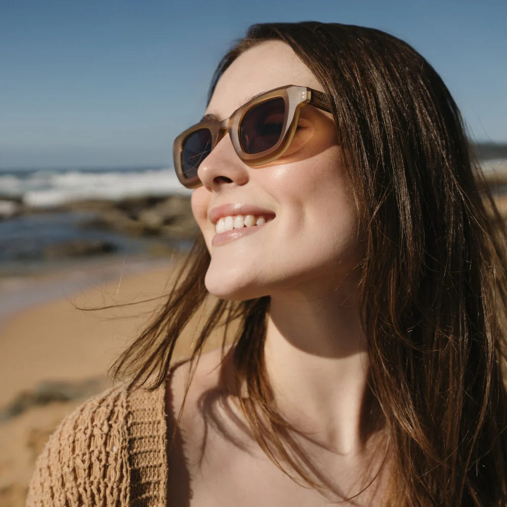 QUEST WHISKEY Sunglasses Polarised Lens Walnut Arms by Soek