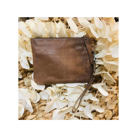 Rugged Hide leather Clutch - Gili Mushroom