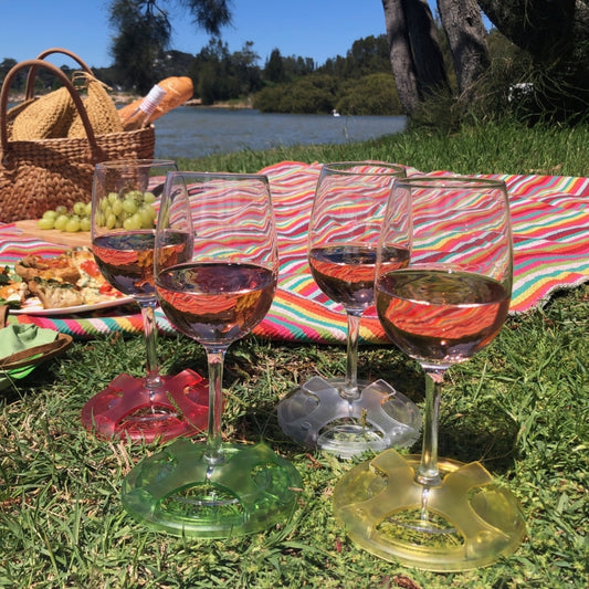 Glass on the Grass – Picnic